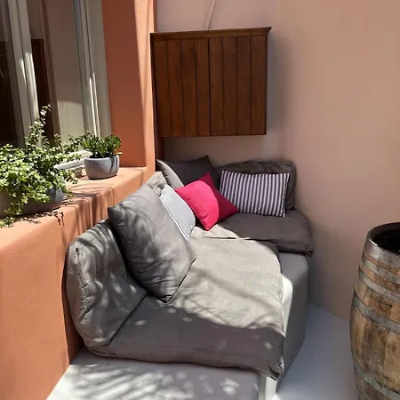 Villa Finikia Santorini