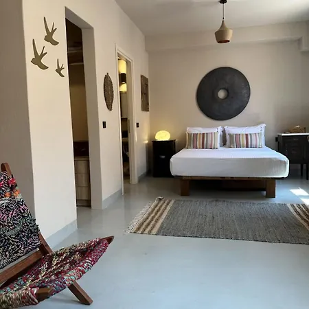 Picturesque Santorini 1 Bedroom Beautifully Decorated Secluded * 伊亚