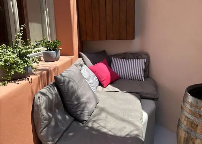 Villa Finikia Santorini