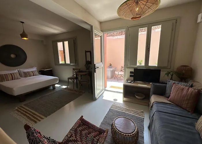 Villa Finikia Santorini *